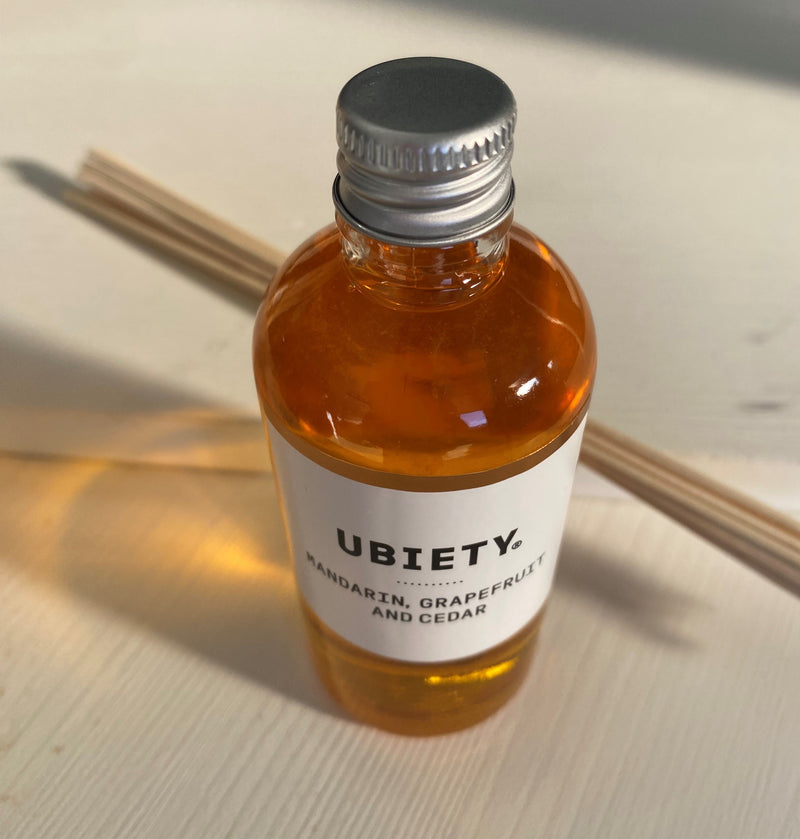 Uplifting Diffuser Oil Refill & Reeds - Mandarin, Grapefruit & Cedar